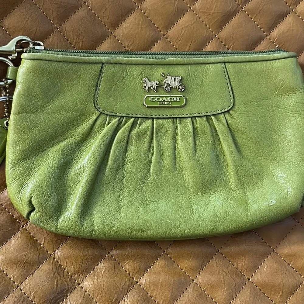 Coach MINT GREEN Pleated Leather Wristlet - Picture 1 of 8
